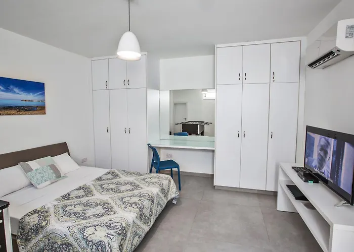 Greco Ccv1 Mit Beheiztem Pool By Interhome Case de vacanță